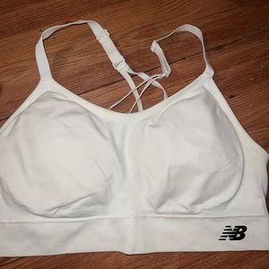 White New balance sports bra